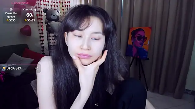 SheilaRare élő XXX-chatje