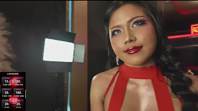 asian_squirt69 Adlı Modelin Web Kamerası Şovu