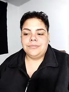 Hailey_Curvy: онлайн-секс-чат