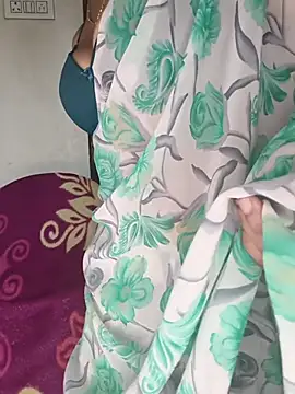 Chat +18 de Savita2310 ao vivo