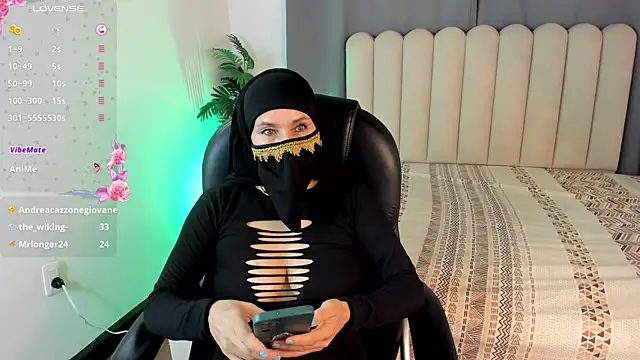 Chat XXX en directo de Latifa_ali