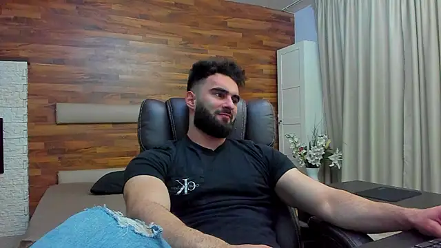 MicahLane Adlı Modelin Canlı XXX Sohbeti