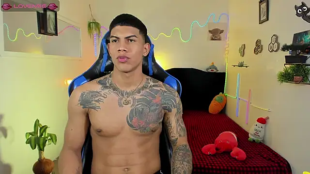 Damian_latinxxxのライブXXXチャット