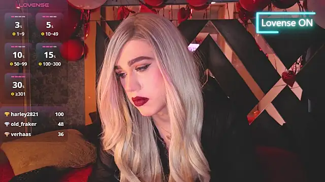 XXX chat uživo modela saraah_queen1