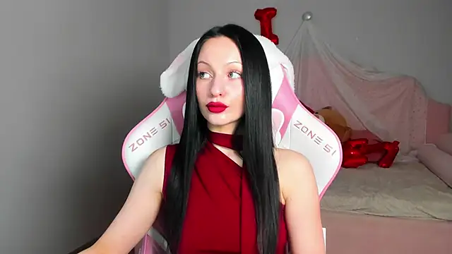 Chatroom XXX en direct de NaomiBlakes