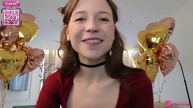 XXX chat uživo modela delorathecookiee