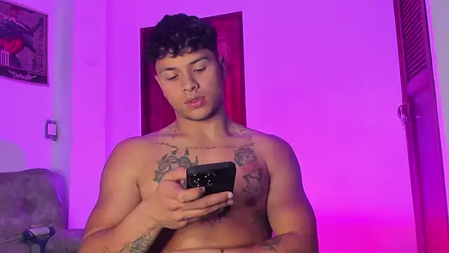 Dominic_Biker__'s Live XXX Chat