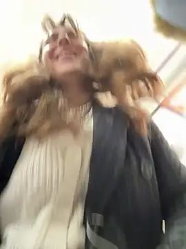 MariiD Adlı Modelin Canlı XXX Sohbeti