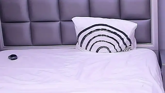 HellennSweet: онлайн-секс-чат