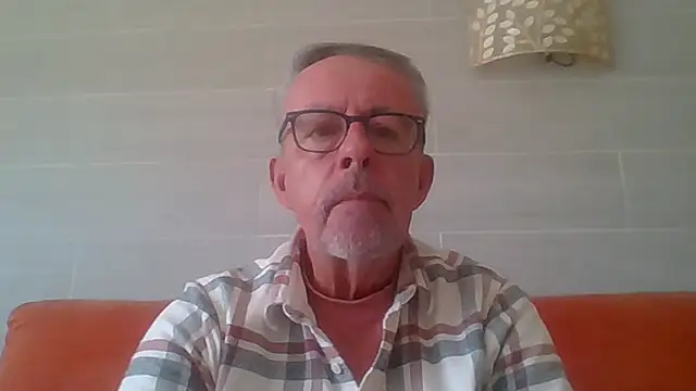 tuggy59 live XXX chat