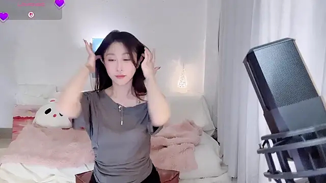 Fayebae_11 Adlı Modelin Canlı XXX Sohbeti