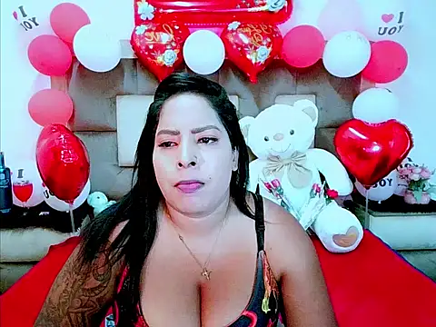 Chatroom XXX en direct de indiantopaz694u
