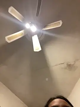 Effyvice13: онлайн-секс-чат