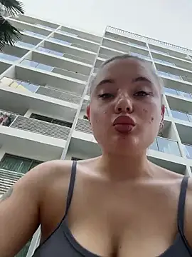 Chat XXX ao vivo de VineraSweet