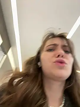 MariiD Chat XXX live