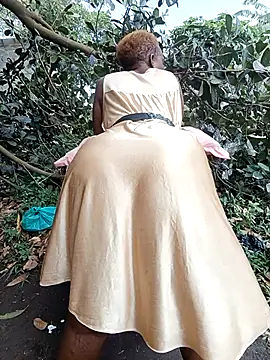 Pertunjukan Kamera Web Ledi_brown