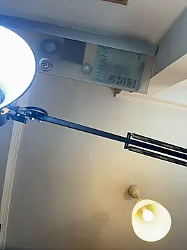 Hotmomcheckk_ Webcam show