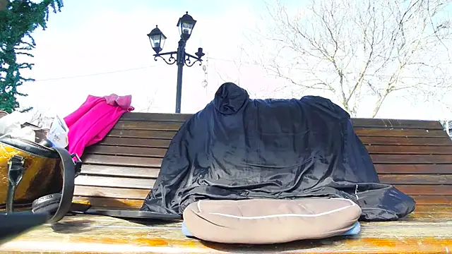 MellyBigLabiaOrgasmic Chat XXX in diretta