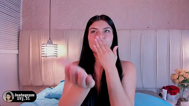 Czat XXX na żywo – avy_st