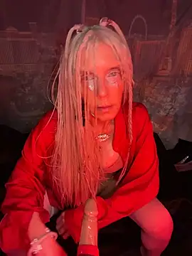 1NikiVegas Chat XXX live