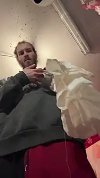 pervy_devil élő XXX-chatje