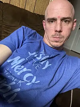 Chat +18 de Mac_ThunderCock ao vivo