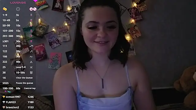 YummyTira – Live XXX-chat