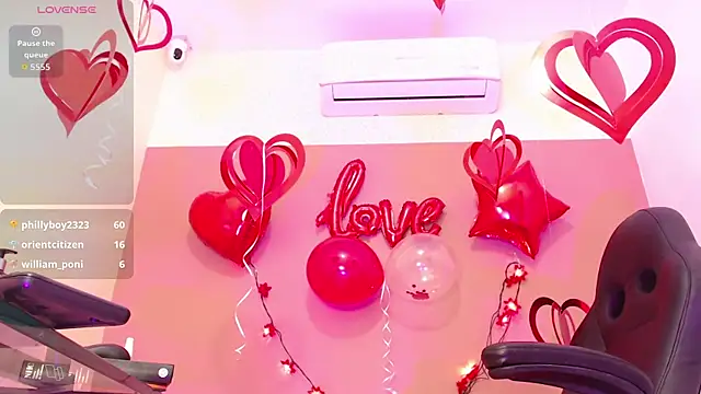 BellaSanders_ Chat XXX in diretta