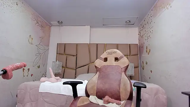 แชท XXX สดของ Ladyy_Scarlett