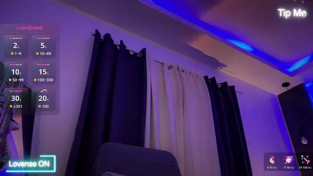 UrdreamTSgirl élő XXX-chatje