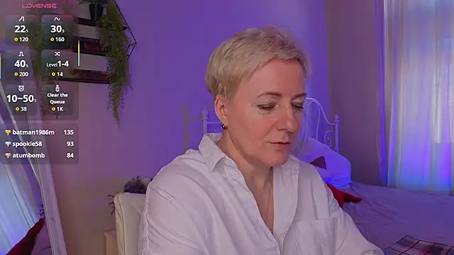 Nika_Smit: онлайн-секс-чат