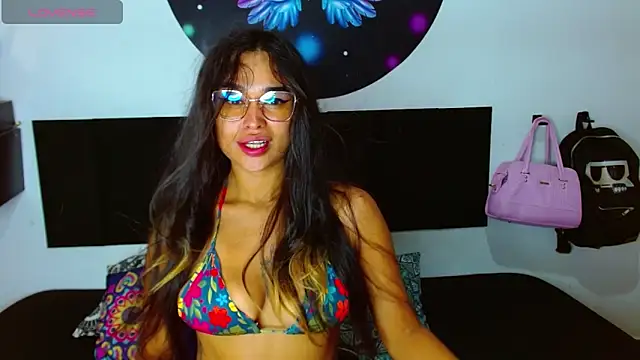 Ana_Riderr élő XXX-chatje