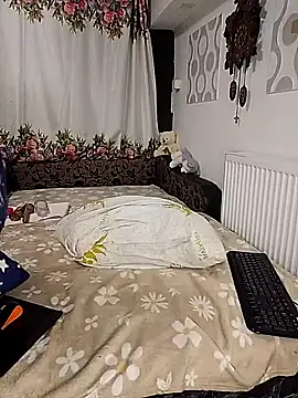 sonya_wet: онлайн-секс-чат