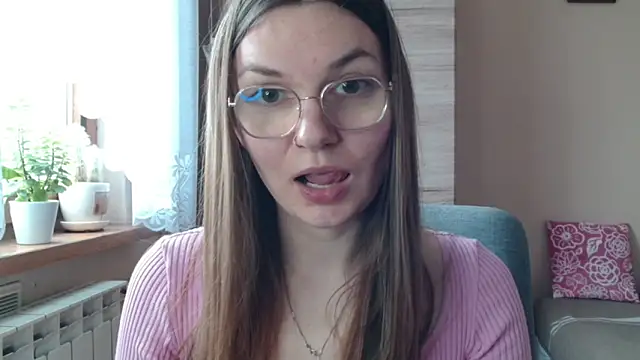 LooveELLYx Live XXX-Chat