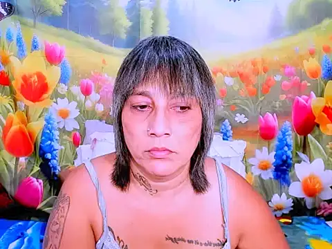 دردشة indianroxy الجنسية المباشرة