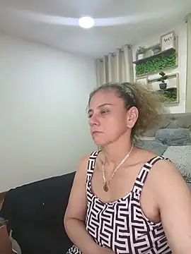 Chat XXX Live sasi_luna