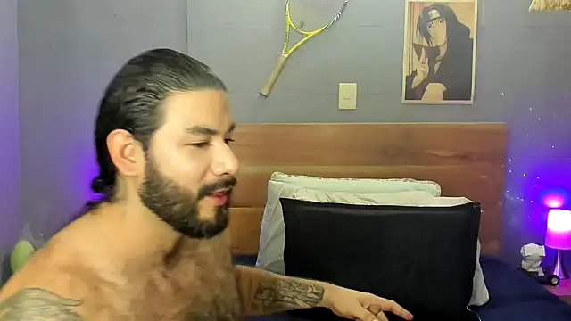 Prometeo-grizzly Adlı Modelin Web Kamerası Şovu