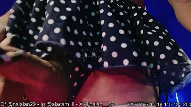 Chat XXX en directo de Nalan__