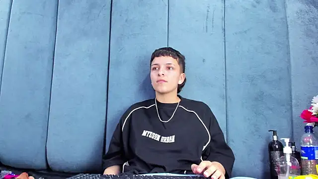 Megan_Thompson_ Obrolan Langsung XXX