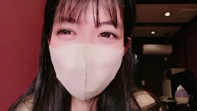 Pertunjukan Kamera Web mochachan_M