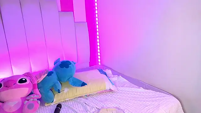 AliiceBrown_: онлайн-секс-чат