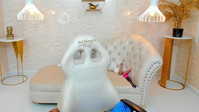 LYA_SWEETX's Live XXX Chat