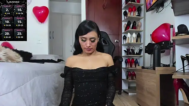 SophieBaker__ – Naživo XXX chat