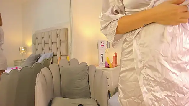 frehia_dimou Obrolan Langsung XXX