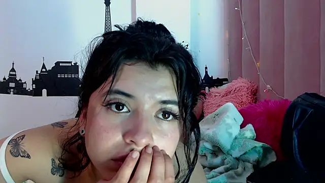 petite_coral Obrolan Langsung XXX