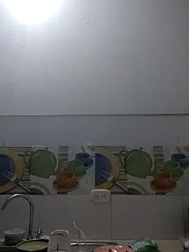 Chat +18 de girl_tits ao vivo