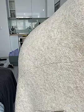 sweeti_Em – webcam-show