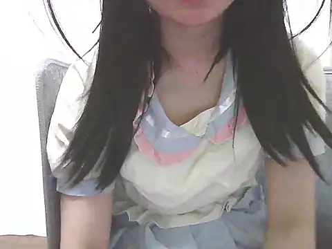 humanRobotSaki Live XXX-chat