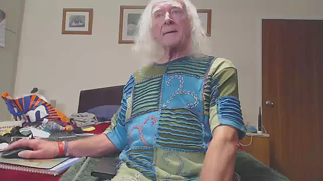 WaverlyKernow Chat XXX live