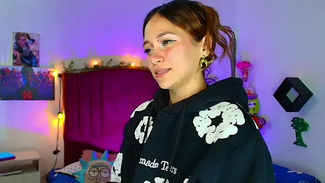 alisson_zafiro_ Adlı Modelin Canlı XXX Sohbeti